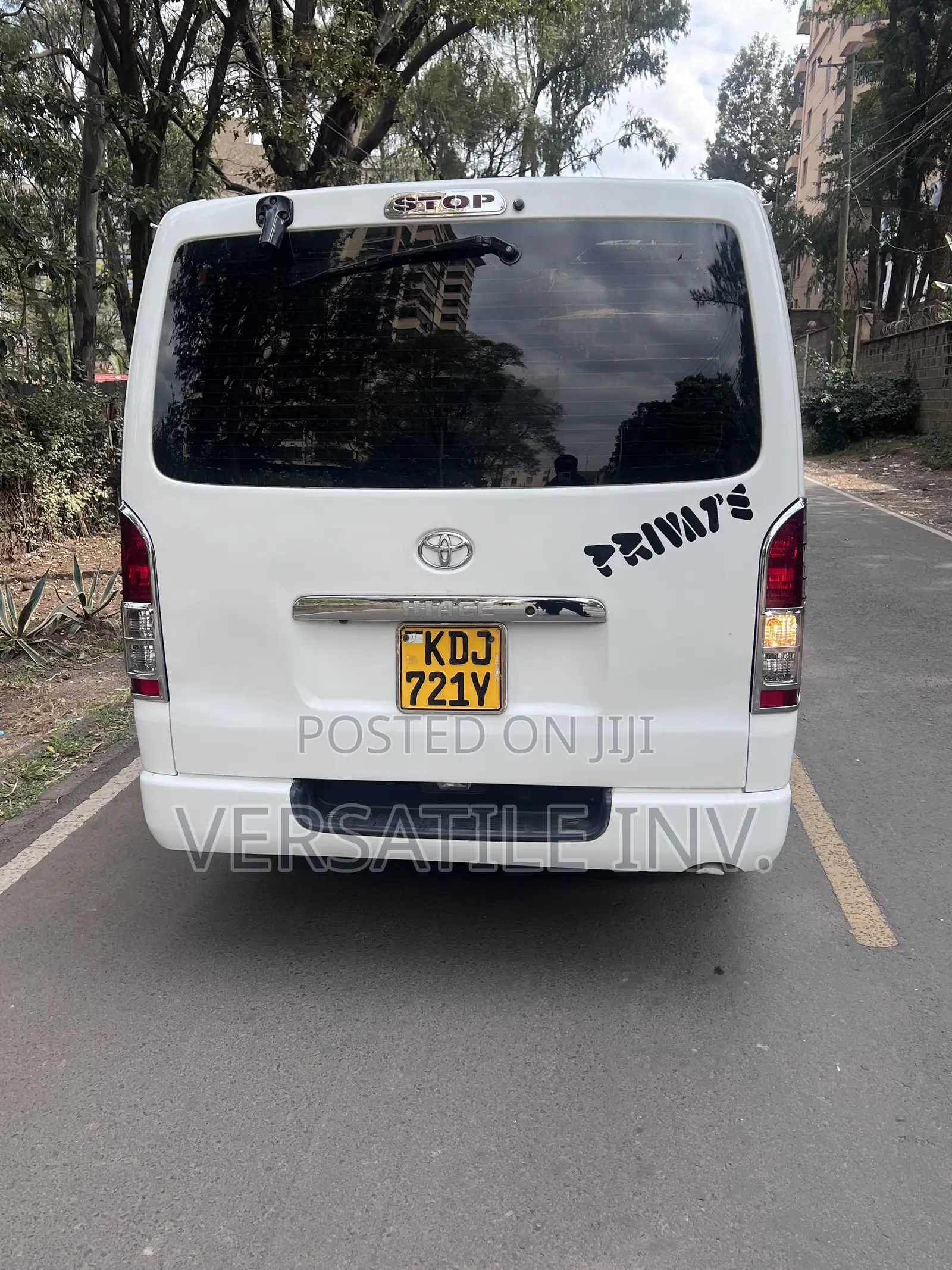 Toyota HiAce 2016 White