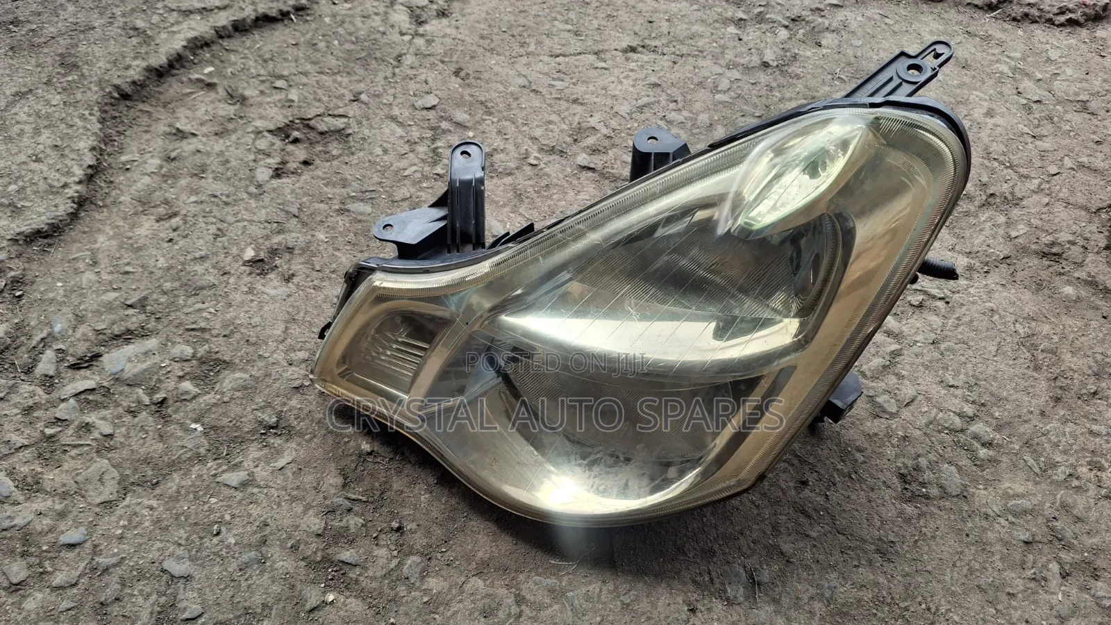 Nissan Bluebird/Sylphy Headlight
