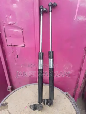 Boot Shocks /Bonet Shocks Honda Fit Hybrid