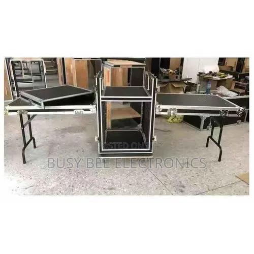 16U Shockproof DJ Amplifier Rack, 3 Door - Black - thumbnail 4