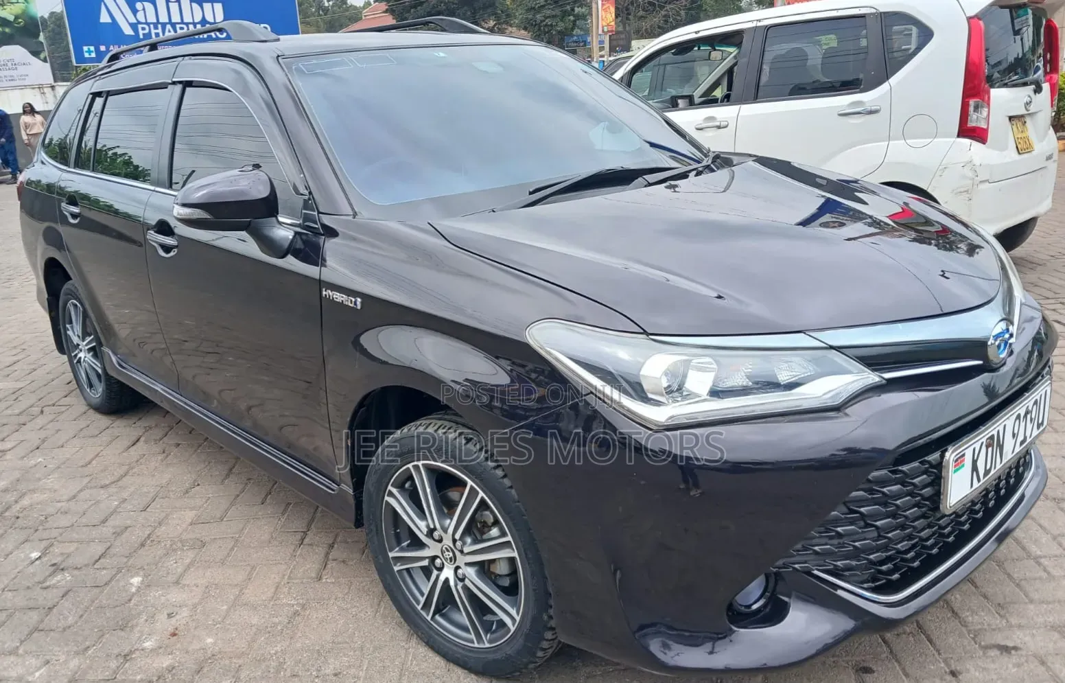Toyota Corolla Fielder 2016 Black