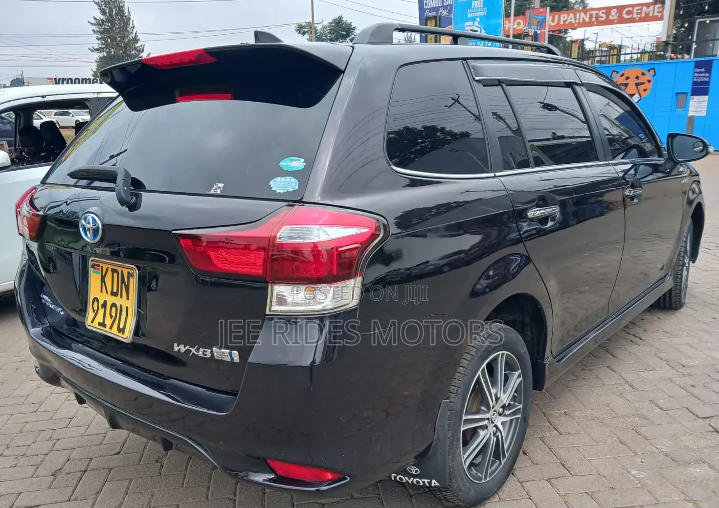 Toyota Corolla Fielder 2016 Black