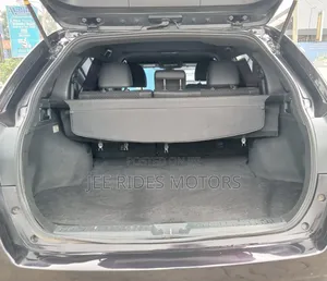 Toyota Corolla Fielder 2016 Black