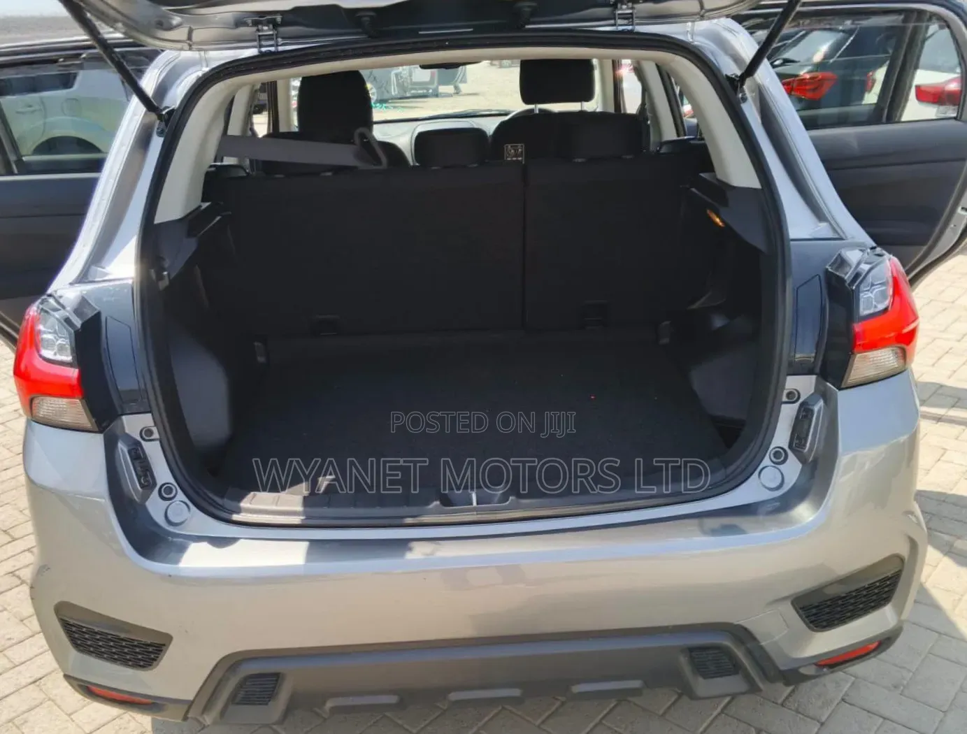Mitsubishi RVR 2019 Gray