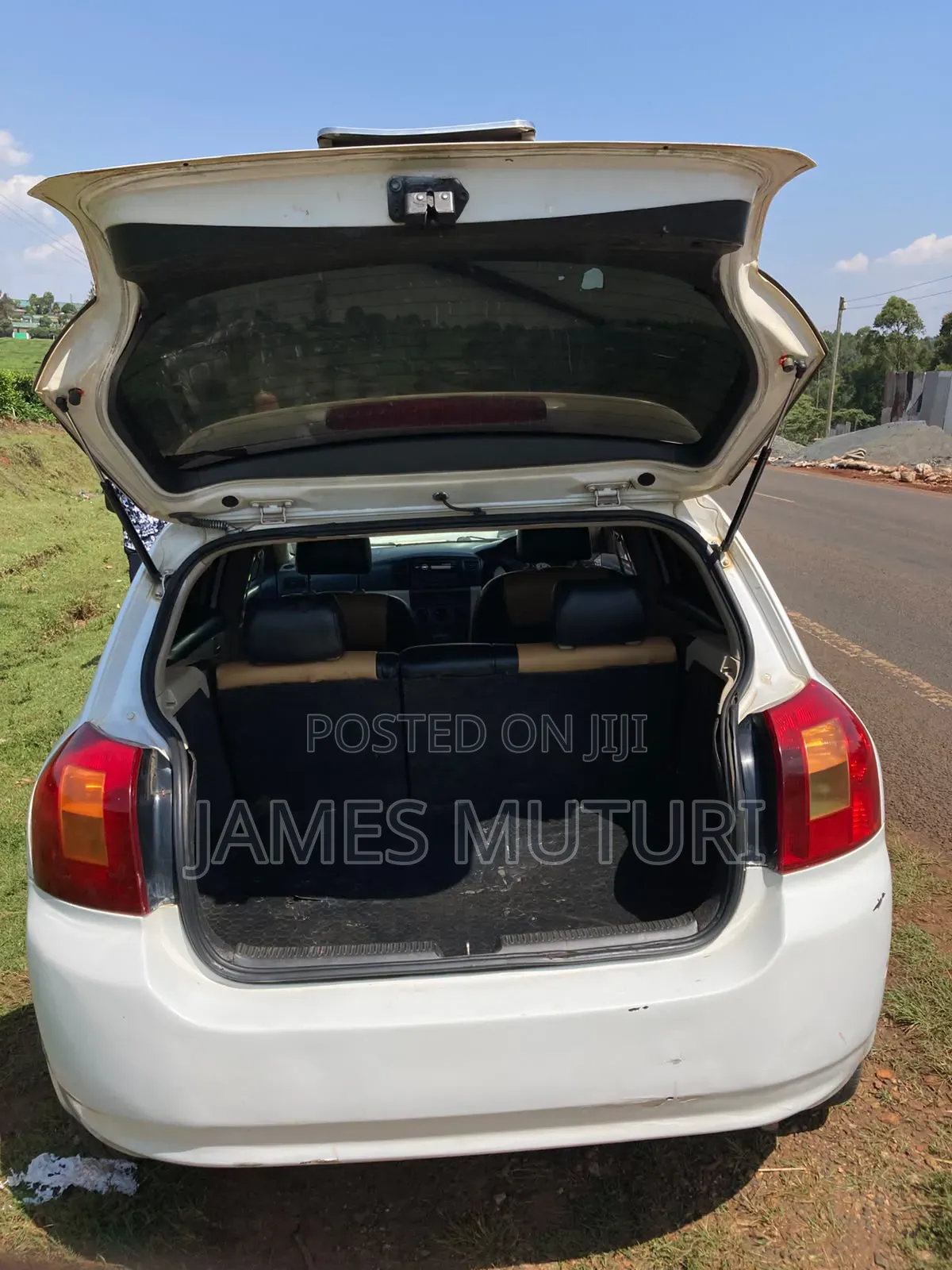 Toyota Corolla RunX 2002 White