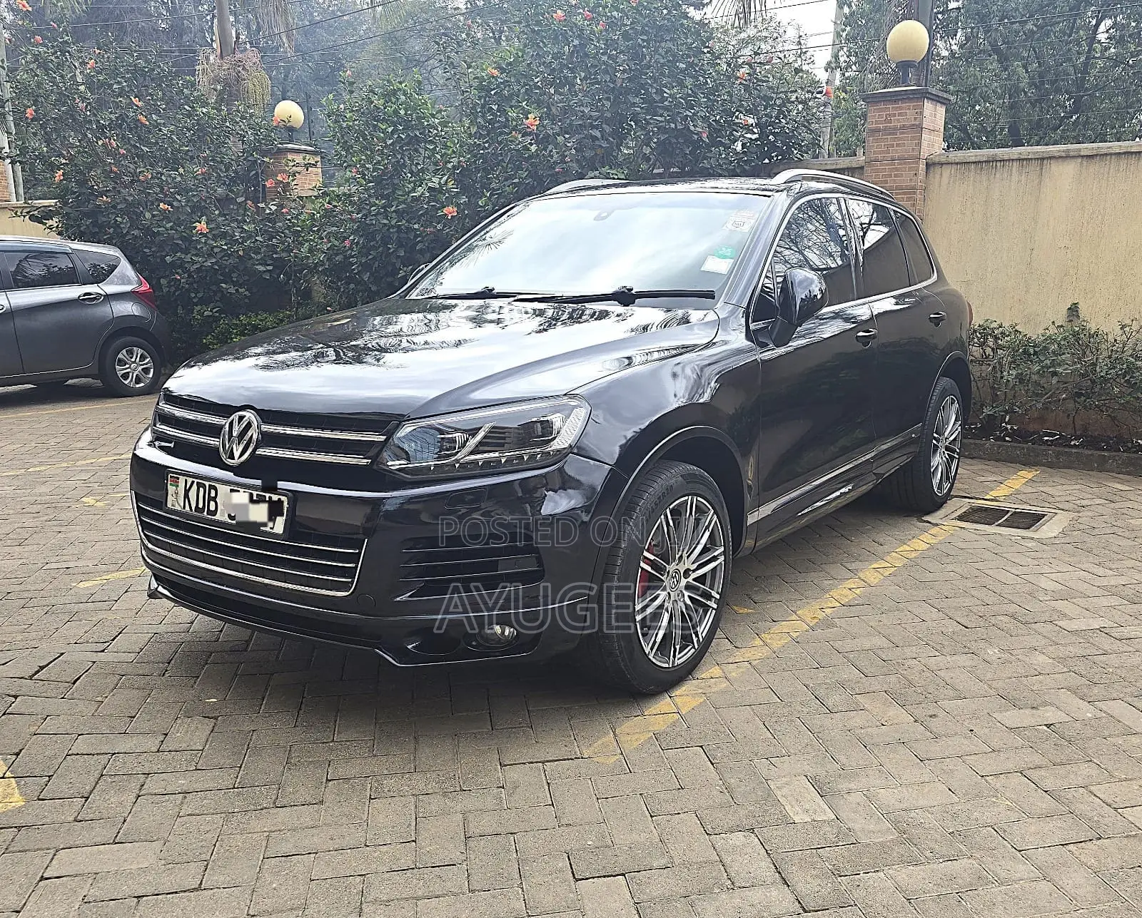 Volkswagen Touareg 2013 Black