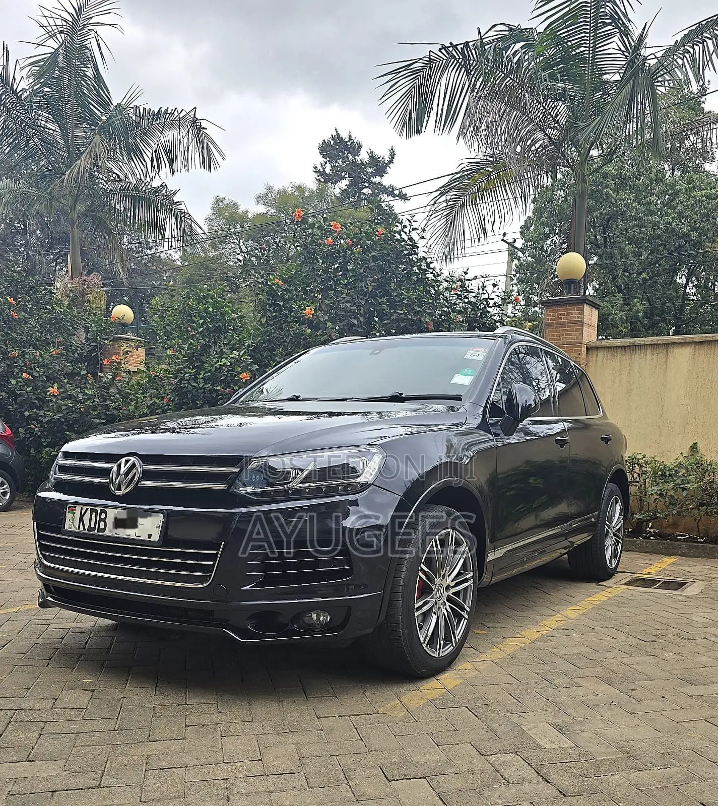 Volkswagen Touareg 2013 Black