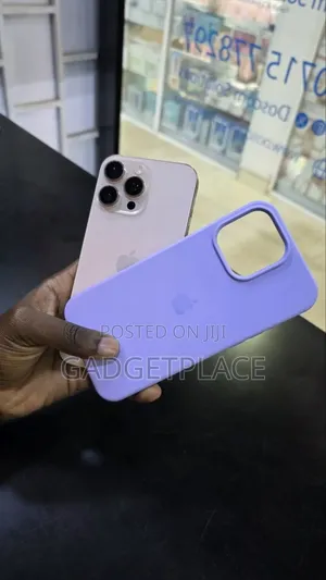 Apple iPhone 16 Pro Max 256 GB Gold
