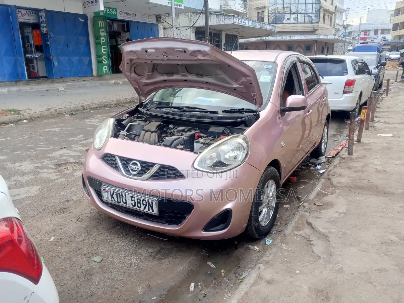 Nissan March 2018 Pink