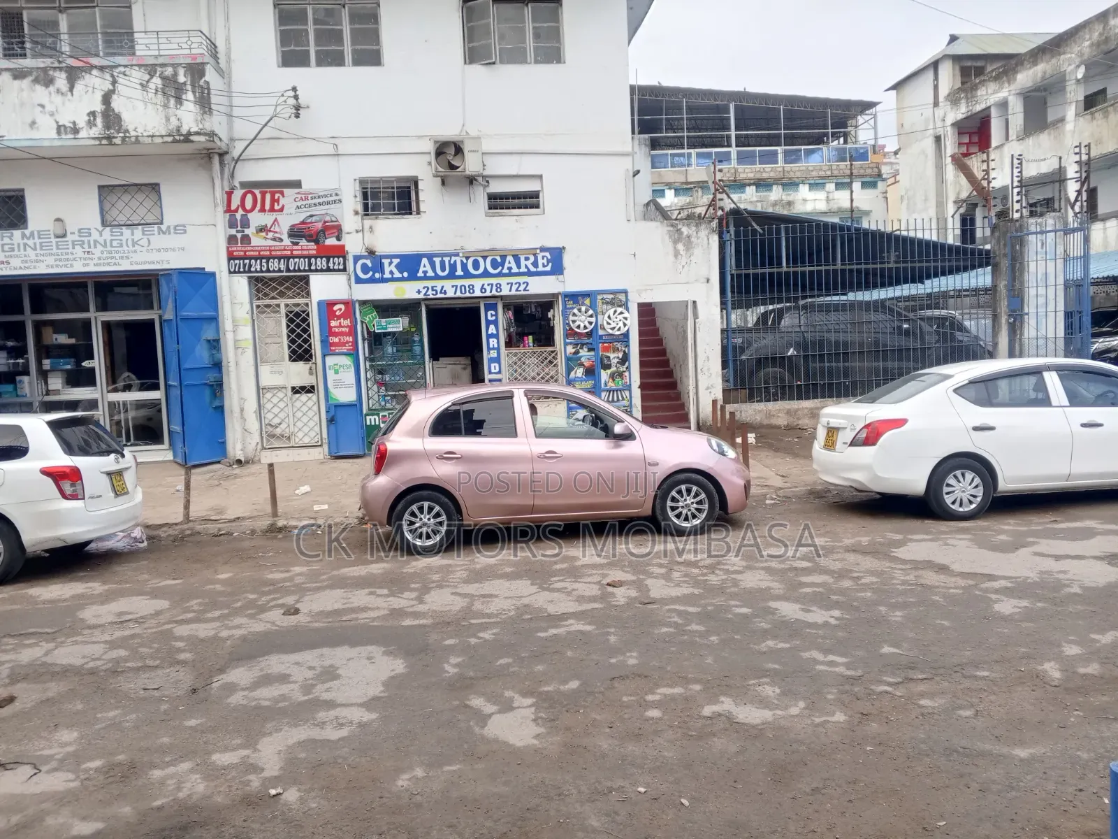 Nissan March 2018 Pink