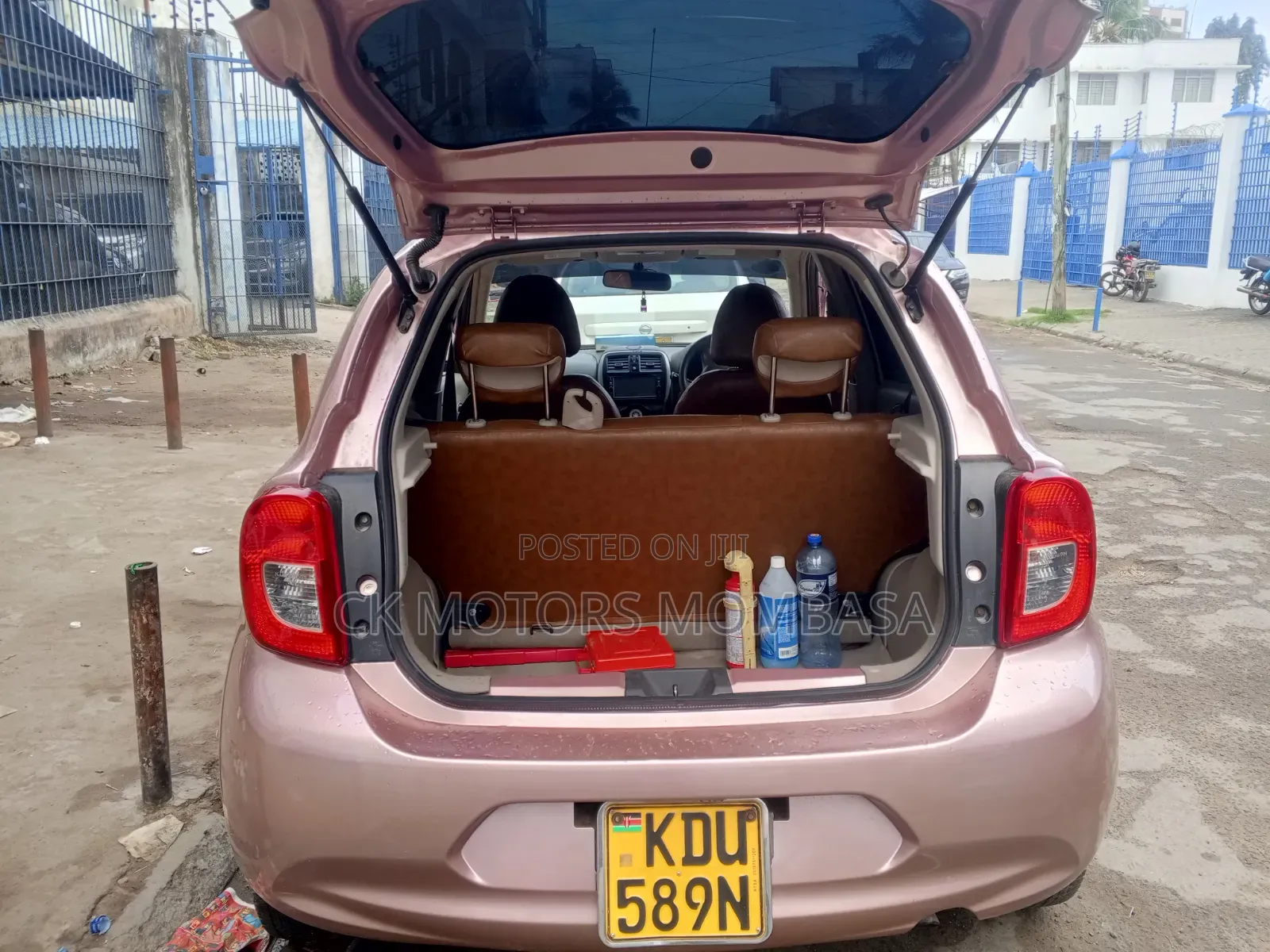 Nissan March 2018 Pink