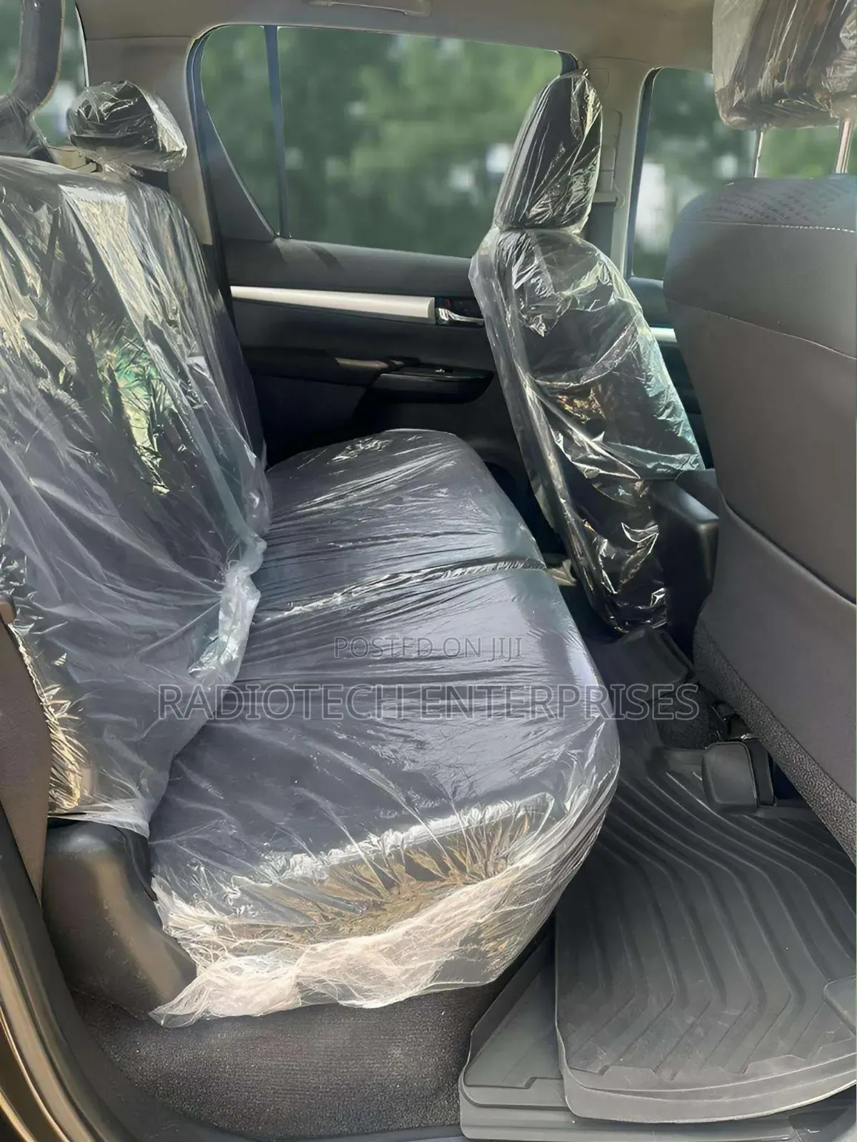 Toyota Hilux 2016 Black