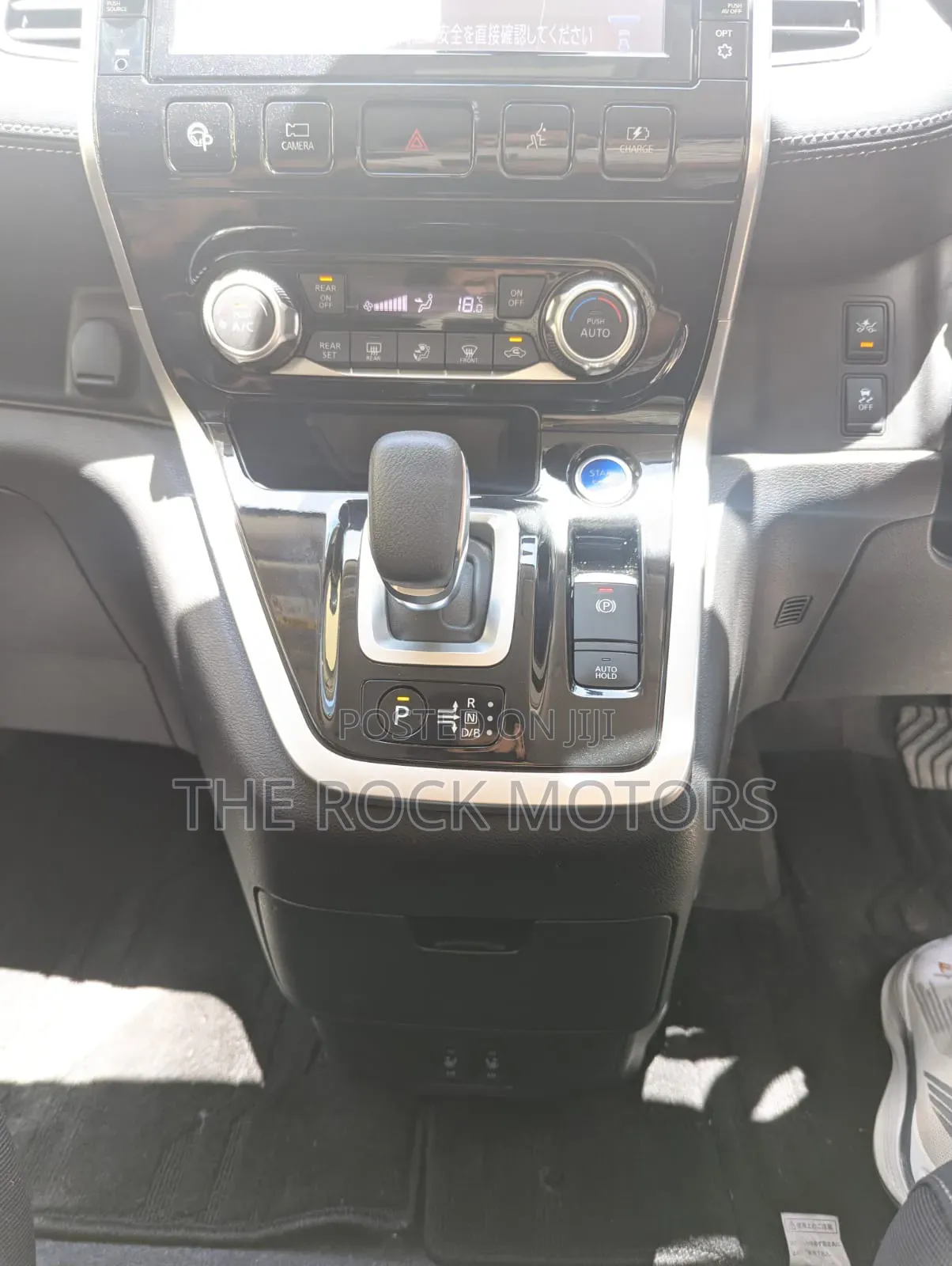 Nissan Serena 2019 White