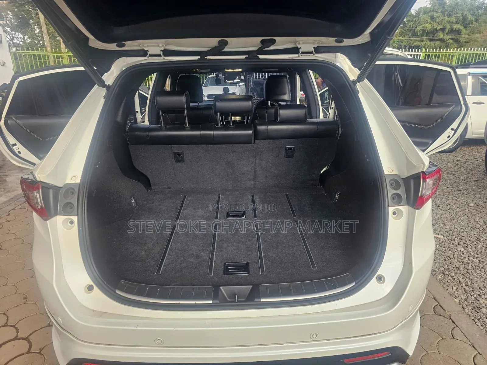 Toyota Harrier 2018 White