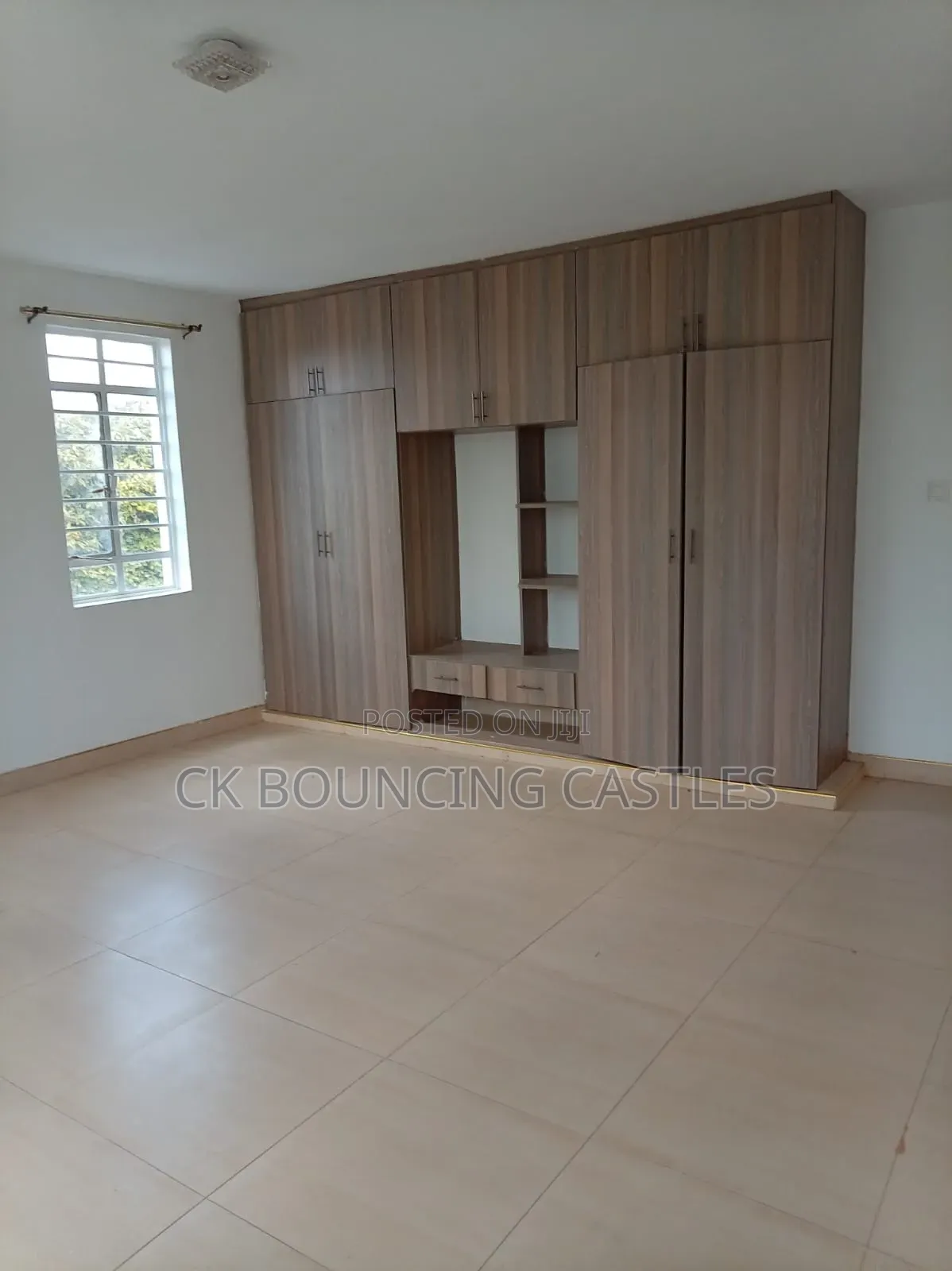 5bdrm Maisonette in Zaria Village Behind, Kiambu CBD for sale