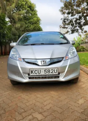 Honda Fit 2012 Silver