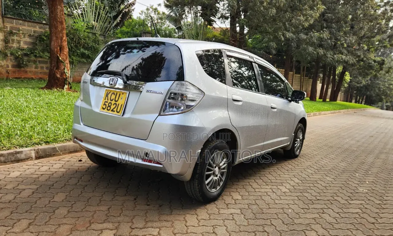 Honda Fit 2012 Silver