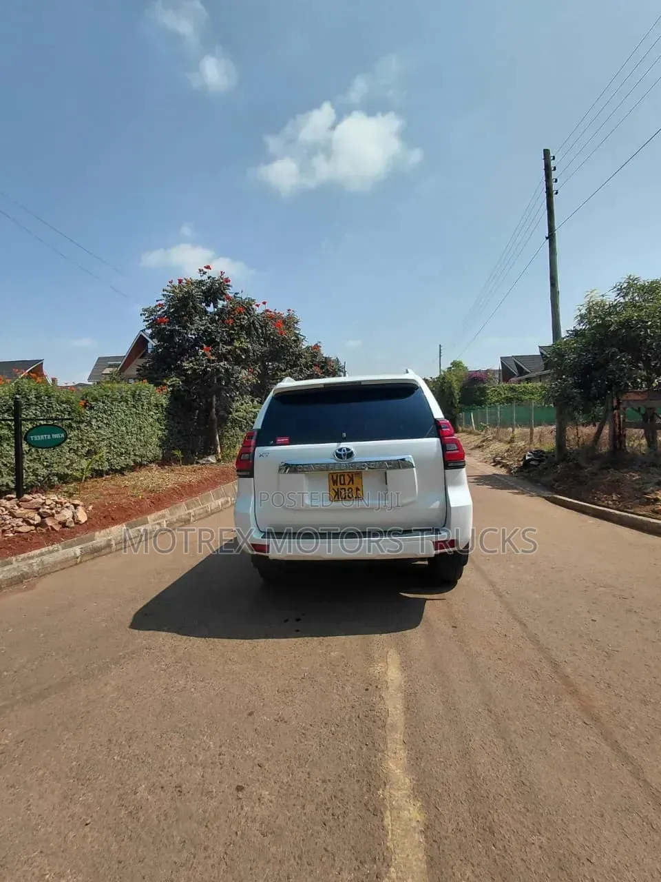Toyota Land Cruiser 2018 White