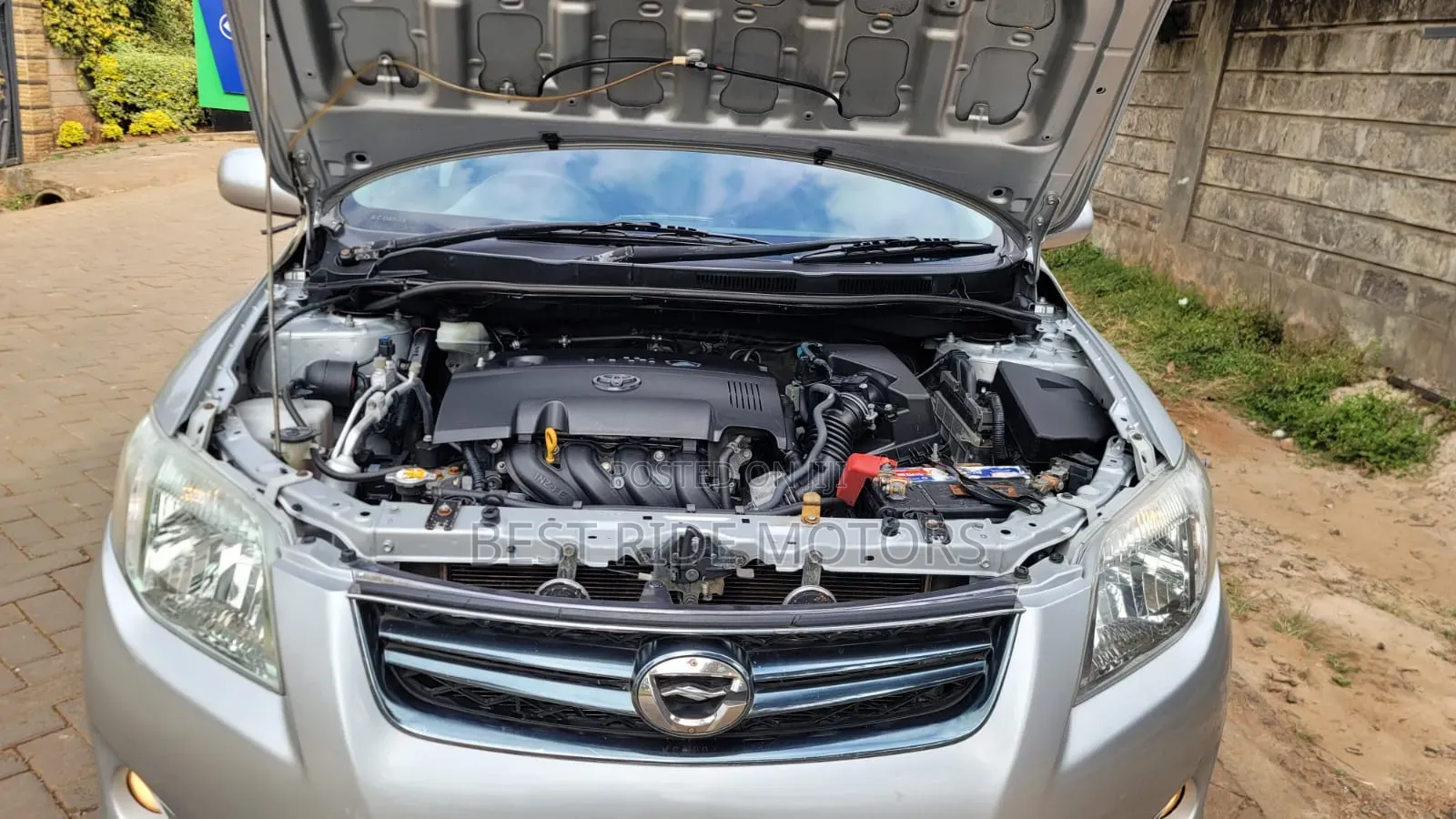 Toyota Corolla Fielder 2012 Silver