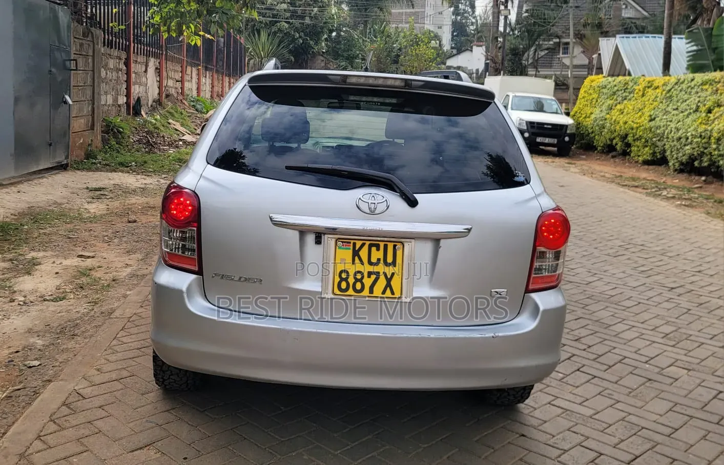 Toyota Corolla Fielder 2012 Silver