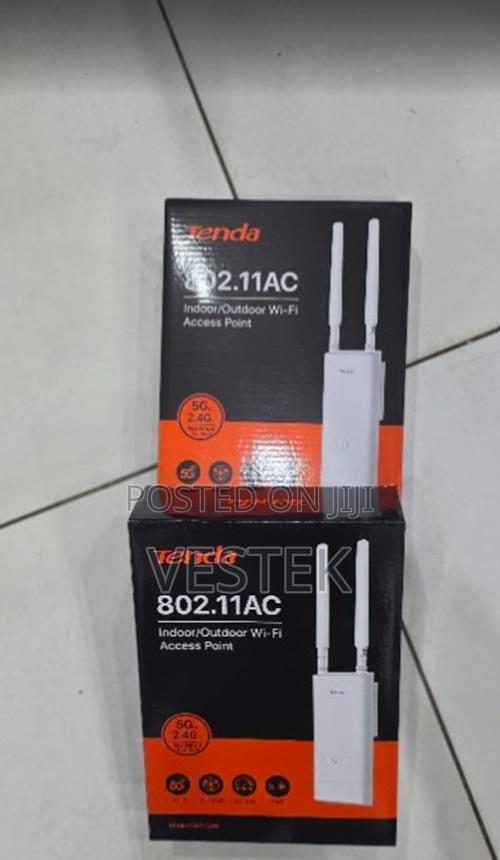 Tenda OAPAC Business WiFi Access Point - main view