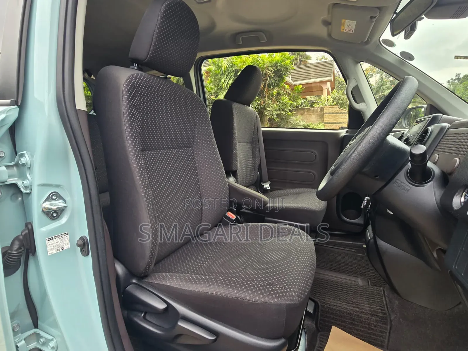 Toyota Porte 2020 Blue