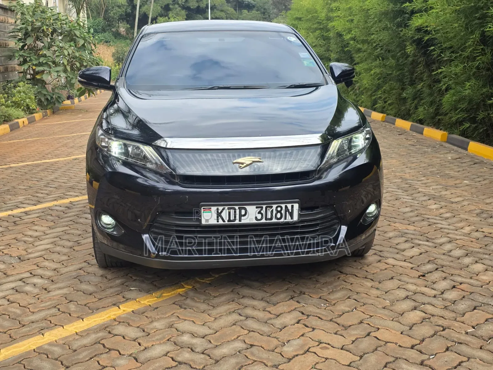 Toyota Harrier 2017 Black