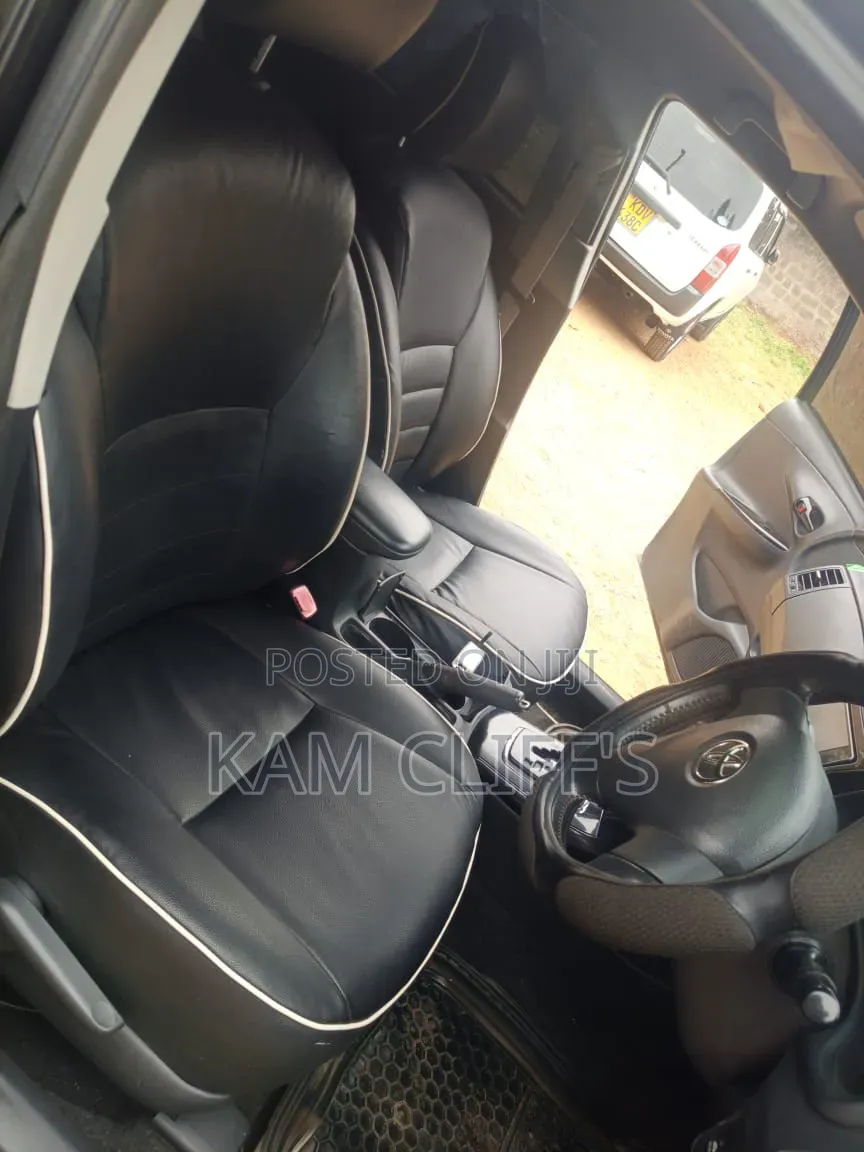 Toyota Corolla Fielder 2010 Black