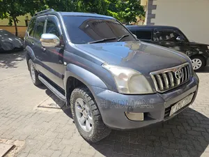 Toyota Land Cruiser Prado 2006 Blue