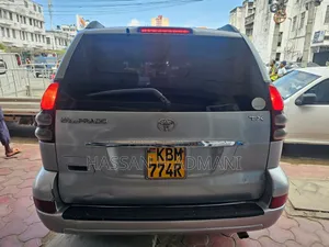 Toyota Land Cruiser Prado 2006 Silver