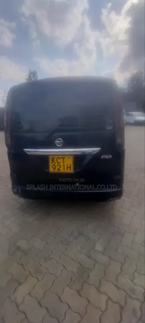 Nissan Serena 2012 Black
