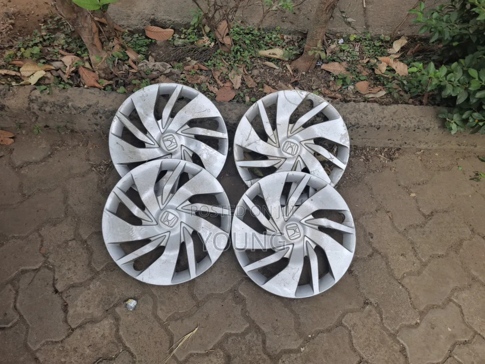 Honda Fit 14' Wheel Caps