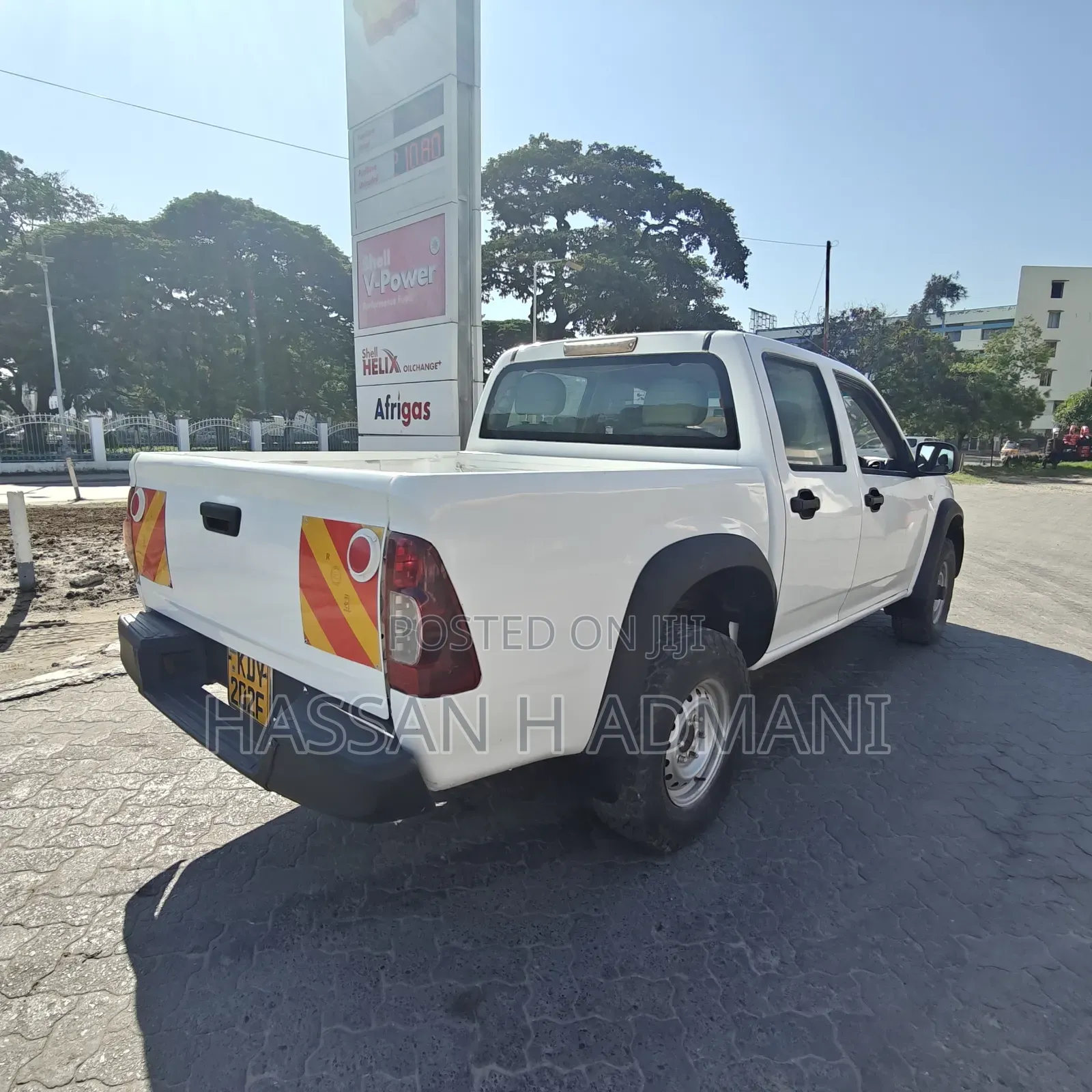 Isuzu D-MAX 2011 White