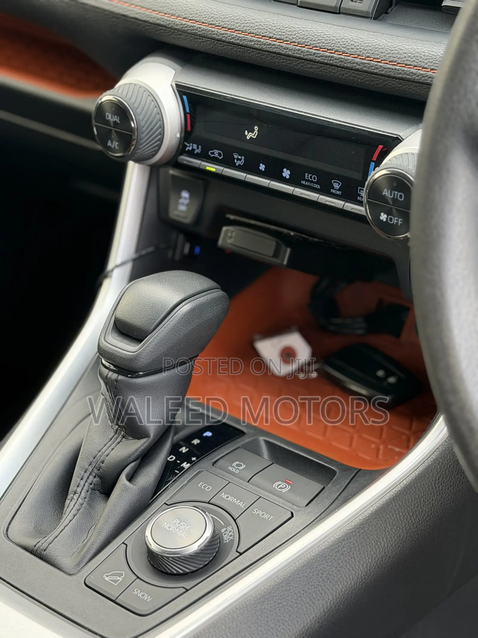 Toyota RAV4 Adventure 2019 Green