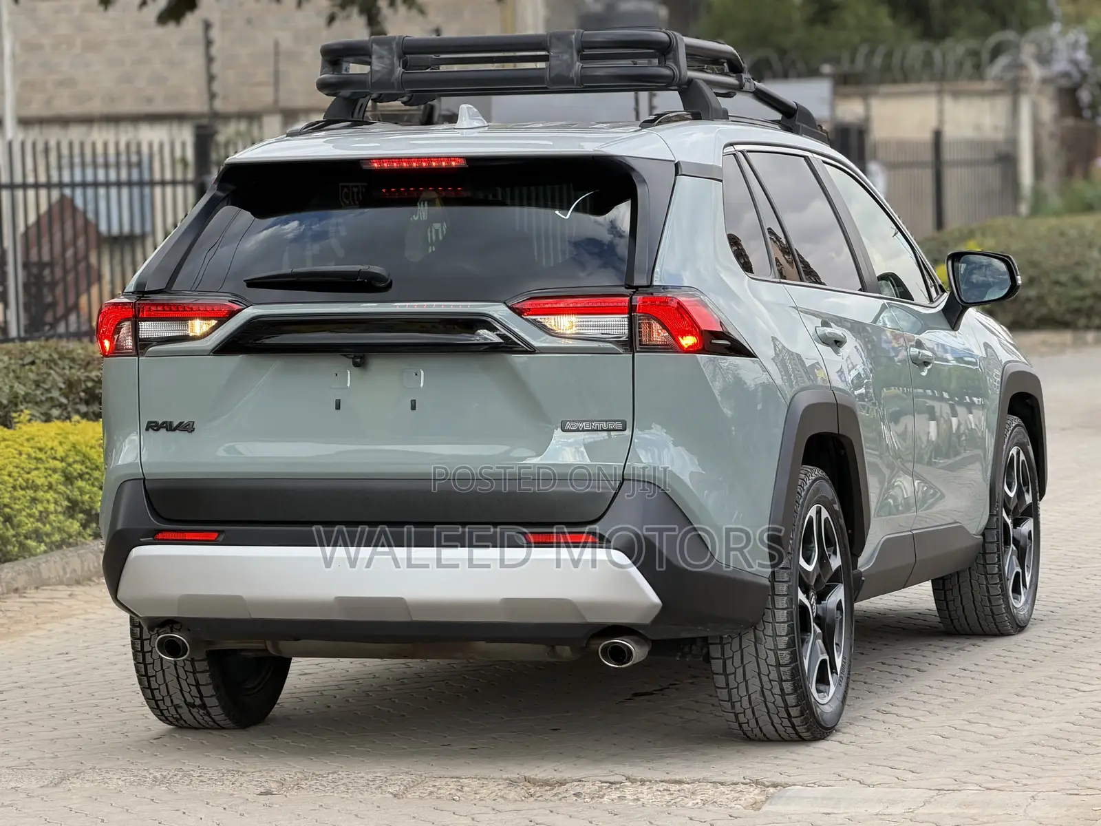 Toyota RAV4 Adventure 2019 Green