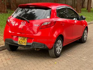 Mazda Demio 2014 Red