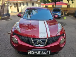 Nissan Juke 2013 Red