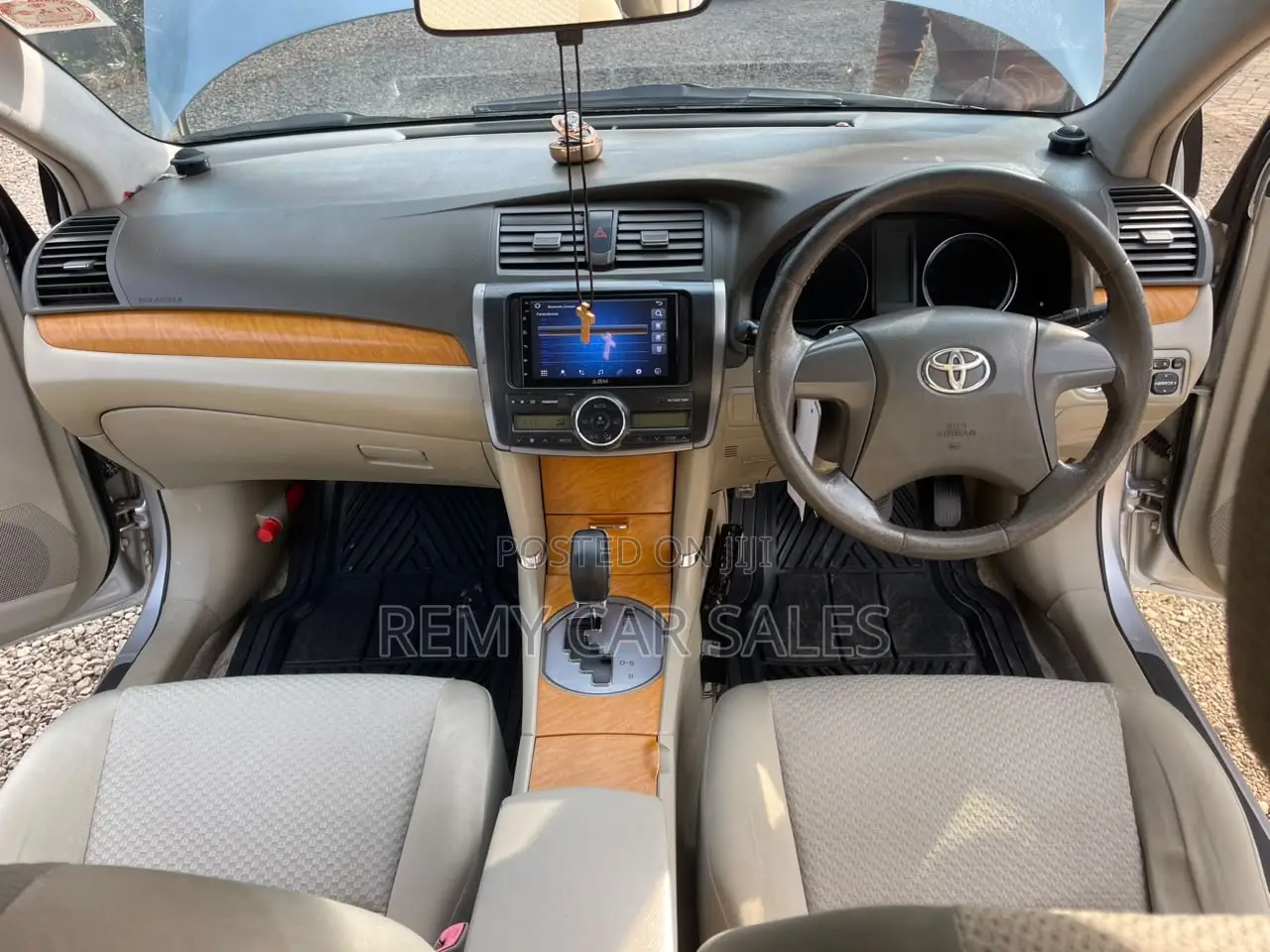 Toyota Premio 2008 Silver