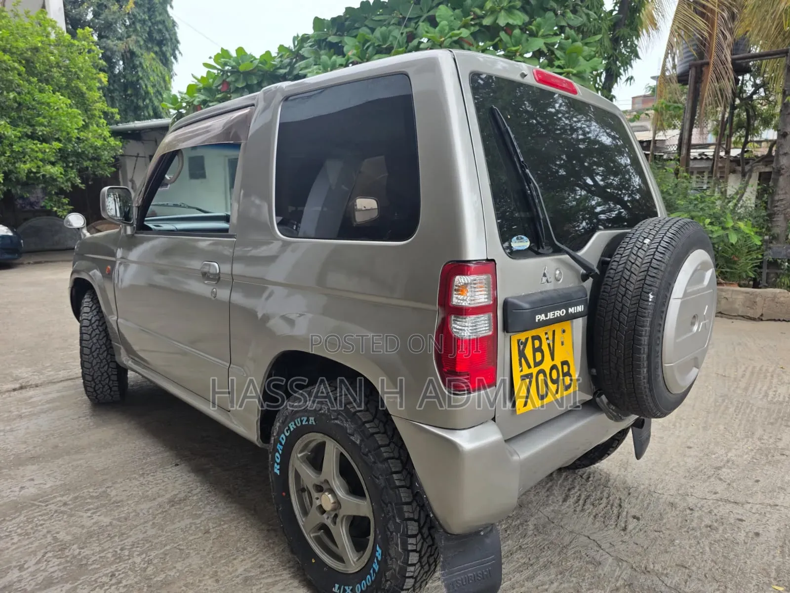 Mitsubishi Pajero Mini 2006 Brown