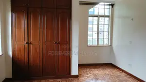 2bdrm Apartment in Marcus Garvey Road, Hurlingham for rent