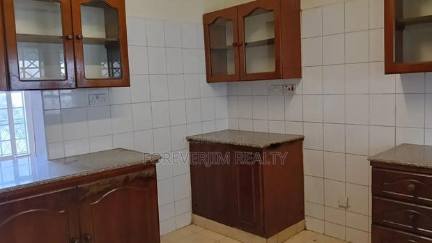 2bdrm Apartment in Marcus Garvey Road, Hurlingham for rent - thumbnail 12