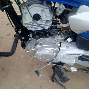 TVS HLX 125 2026 Blue