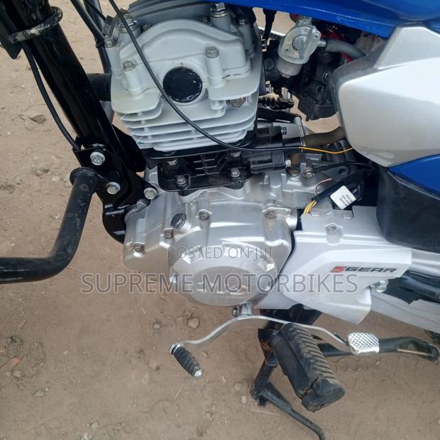 TVS HLX 125 2026 Blue - thumbnail 2