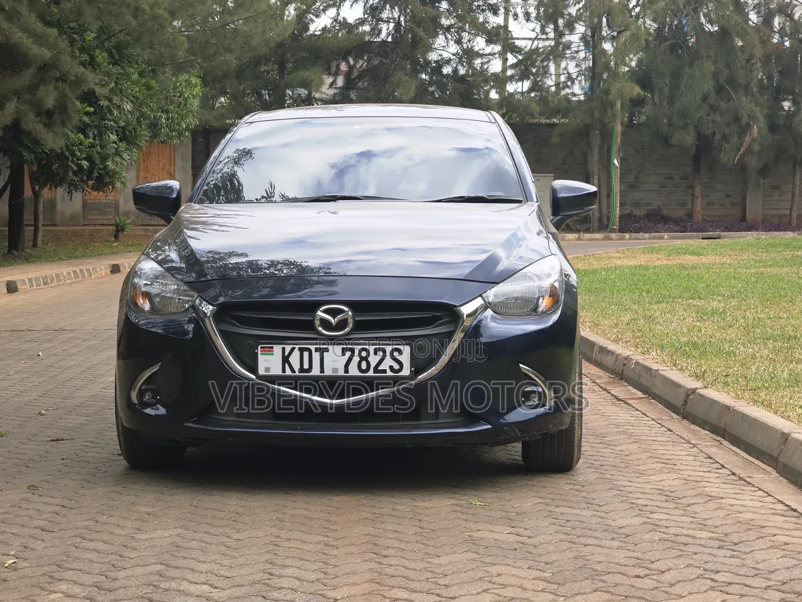 Mazda Demio 2018 Burgundy