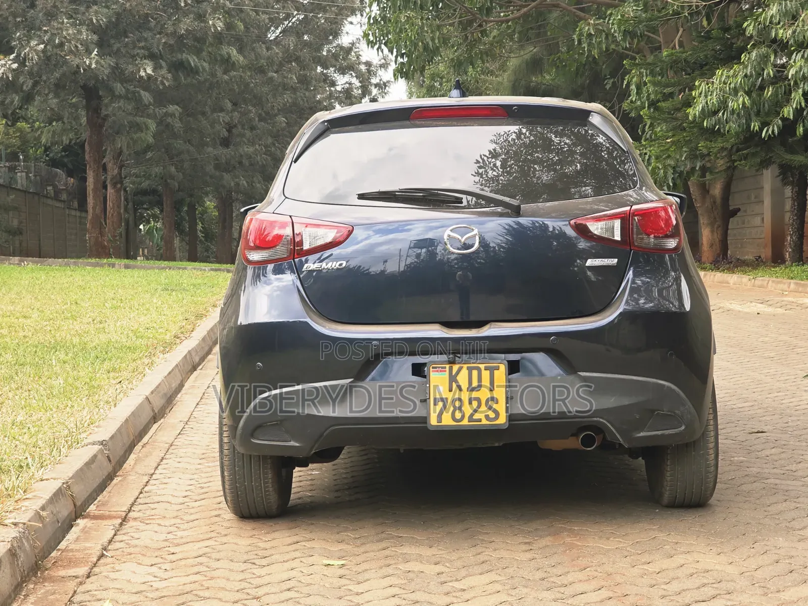 Mazda Demio 2018 Burgundy