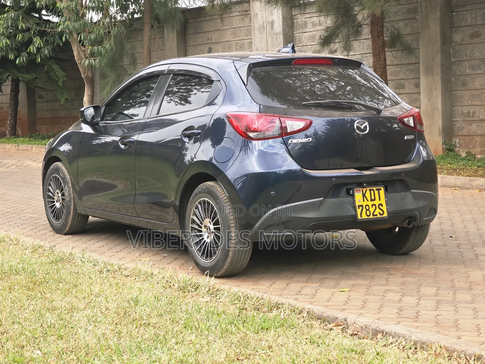 Mazda Demio 2018 Burgundy