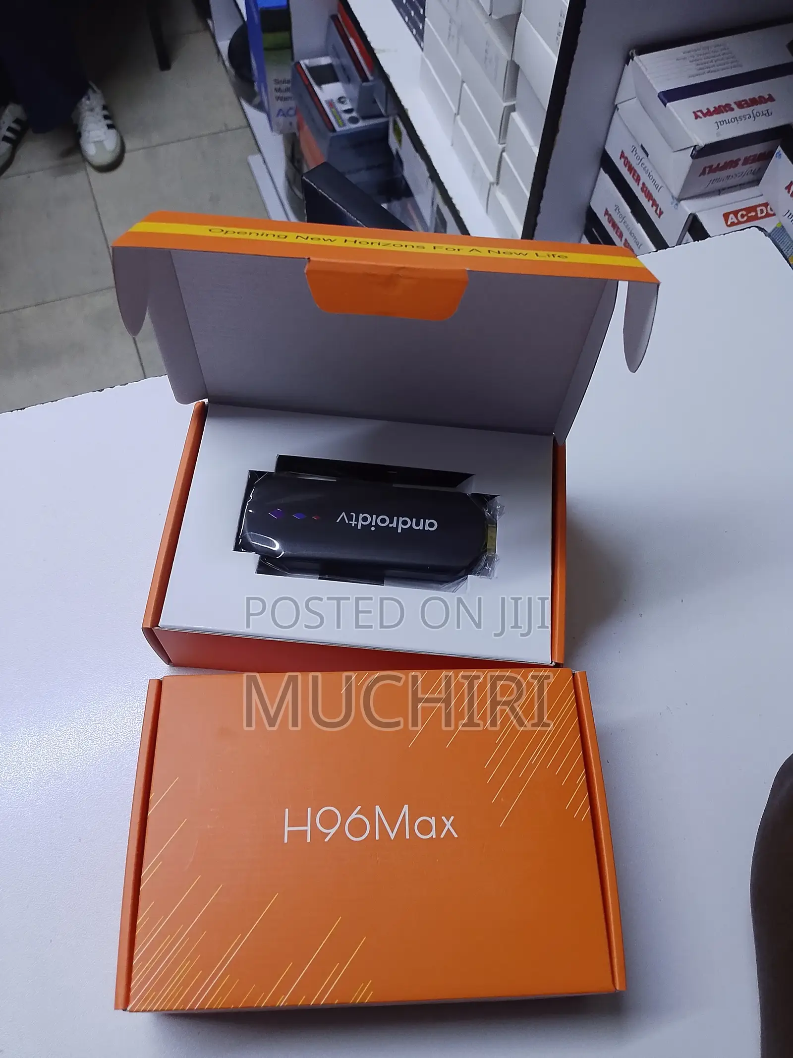 H96max H313 Smart TV Box, Im TV Stick (2/16)