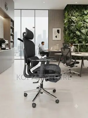 Office Chairs; Executive Bold Present Chair With Footrest
