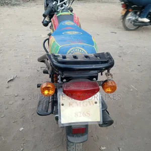 Bajaj Boxer 125 2026 Black