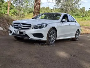 Mercedes-Benz E250 SV Premium 2014 White